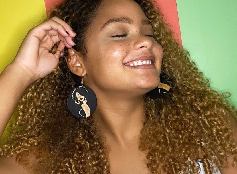 <transcy>Black Girl Magic Earrings</transcy>